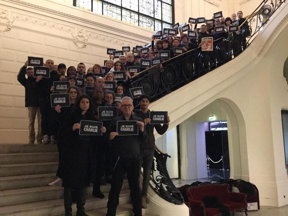 "<a href="/PaulMontt/">Paul Montt</a>: #JeSuisCharlie vía <a href="/JPGaultier/">Jean Paul Gaultier</a> "