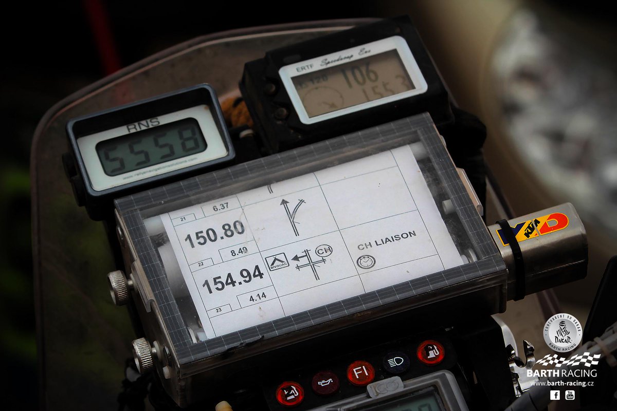 AutoBARTH's tweet photo. Navigace #Dakar2015 #BARTHRacing #Klymciw http://t.co/pd6SE1qZH0