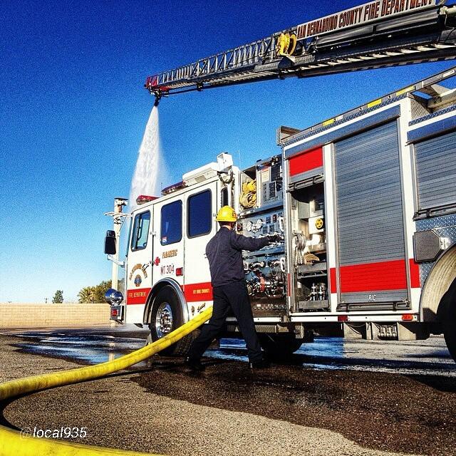 AFireStation's tweet image. Found this cool photo, not mine 🔥 FEATURED POST 🔥 By @local935 "Engineer Rick Arnold flows a #MasterStream on Med...