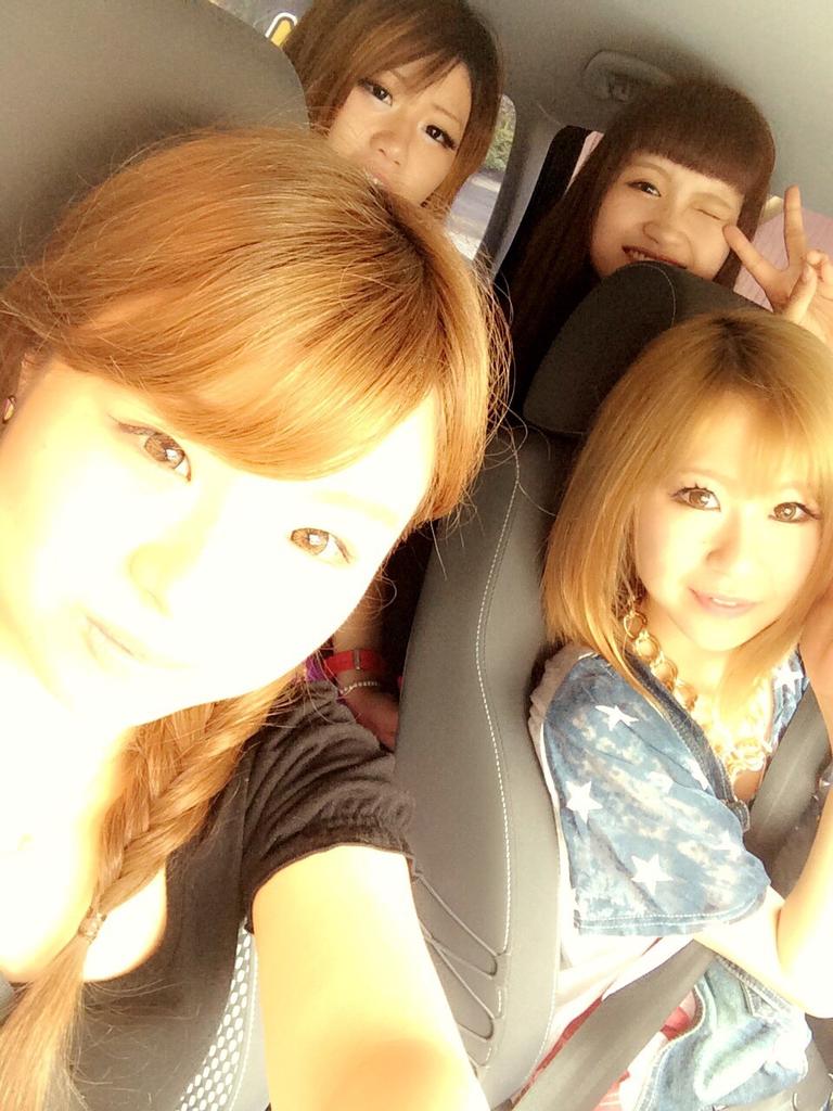 落ち着いてる色のほうがいいよって人ふぁぼ