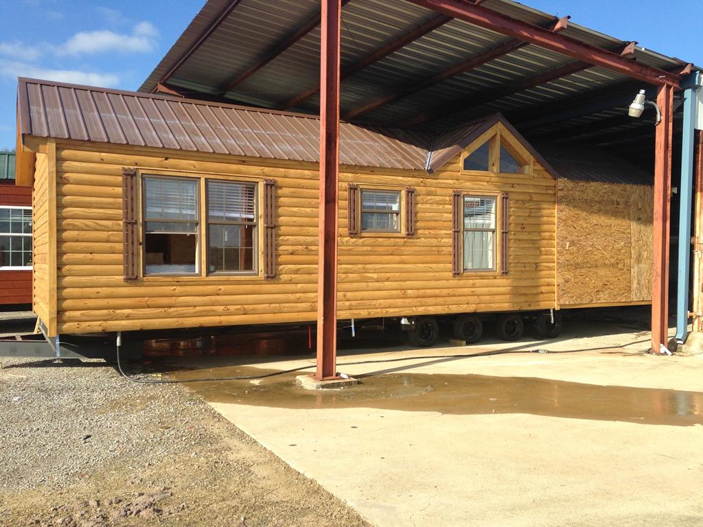 CabinsNancy's tweet photo. Need a cabin, let us customize it for you!!! http://t.co/dGBe1LAd0m
