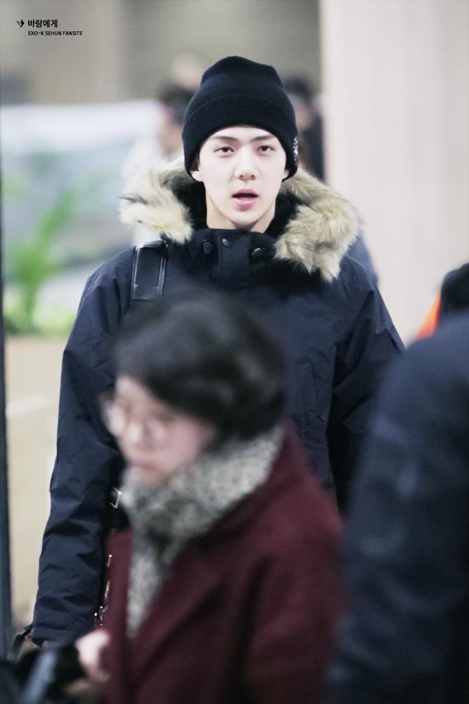 for_windy's tweet photo. 150108 ICN입국 #SEHUN #세훈 
공항에 아랫니난 훈이토끼🐰 등장!!
https://t.co/8oYHieCsbf
원본▽
https://t.co/wIDziG4Tca http://t.co/OJrwzW0dEG