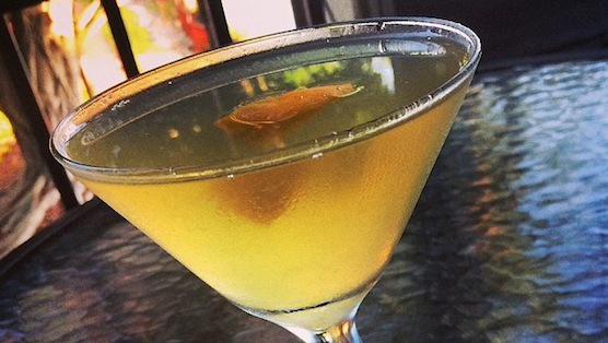 totalpass's tweet image. Happy Hour History: The Bee’s Knees - bit.ly/179W7k5