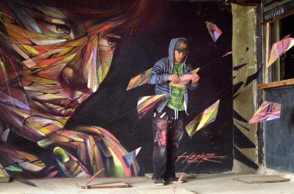 bbbmagazine's tweet photo. Three-dimensional #streetart mural installation by French #graffiti artist Hopare1

See more! http://t.co/1lTkQuyh4H http://t.co/AyktMWhhYB