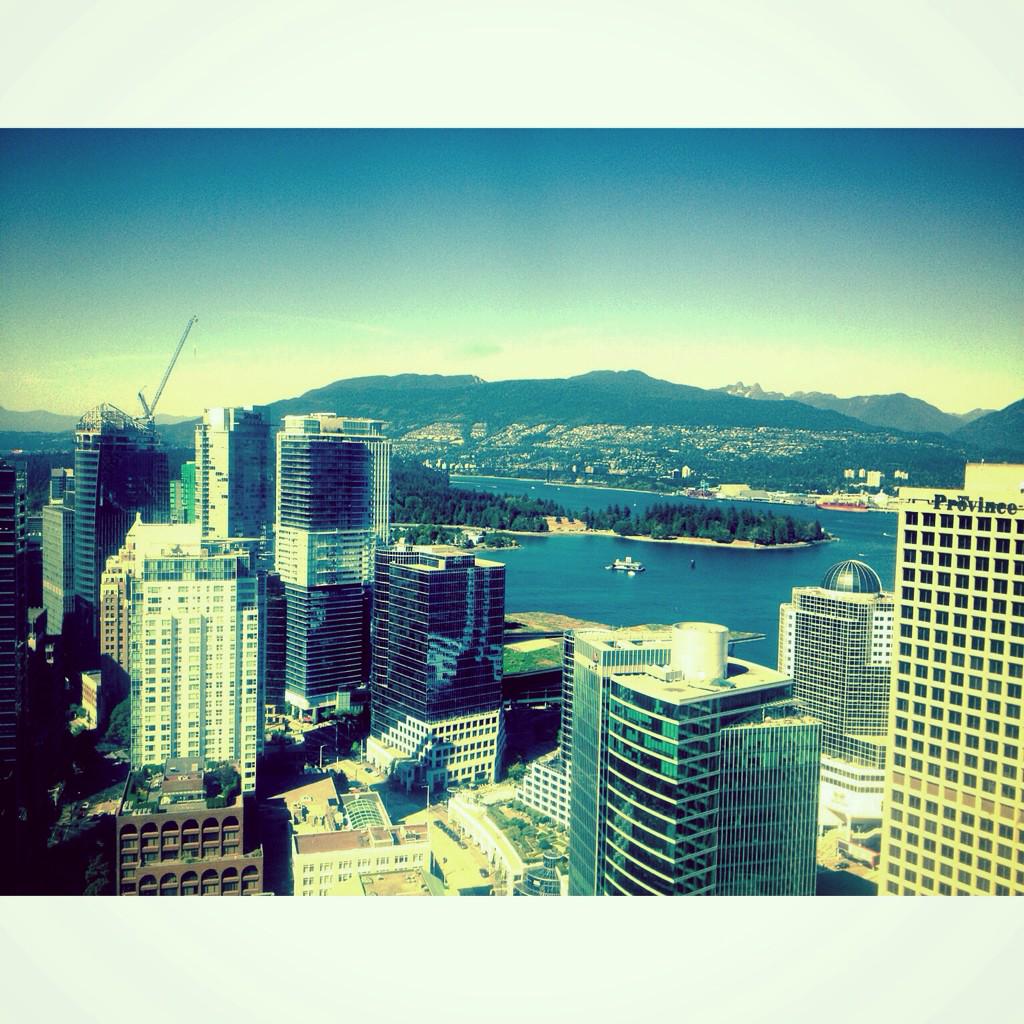 I have fallen madly deeply in love with this city #Vancouver 💚