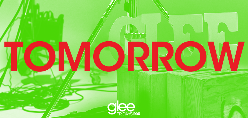 gleeofficial's tweet photo. Happy #GleePremiere Eve! http://t.co/WAy1H0dlNG