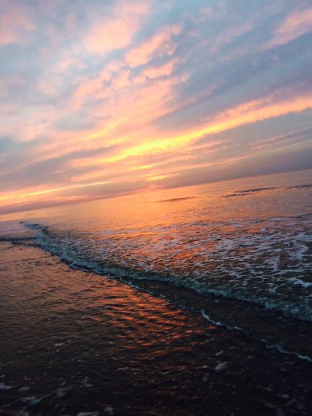 kucukemin11's tweet photo. Follow and back #denizz @belguim love sun 😘👌👊🌟✨💫🔥🌞🌞🌝🌍🌎🌏 http://t.co/56ZZ5soNOx