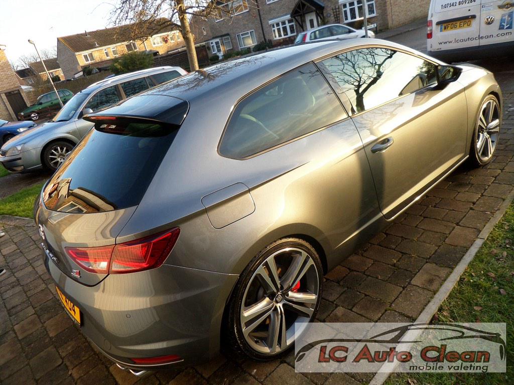 LCAutoClean's tweet image. @SEAT_cars_UK #LeonCupra280 #MaintenanceValet &amp;amp; @LElementsUK Paint Freezer Sealant #MobileValeting #MiltonKeynes