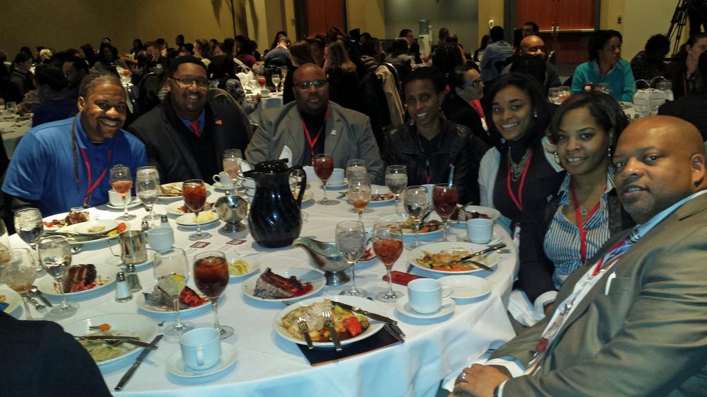 dccapscholars's tweet photo. DC-CAP representing at the OSSE Postsecondary & Career Education Conference! @DC_CAP @OSSEDC #PSCEDC #OSSEDC http://t.co/Wpoh7OXYNy