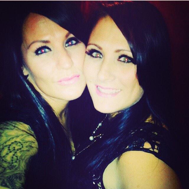 zoeroche's tweet photo. Love yA sis 😘😘 http://t.co/W4jIARRW0R