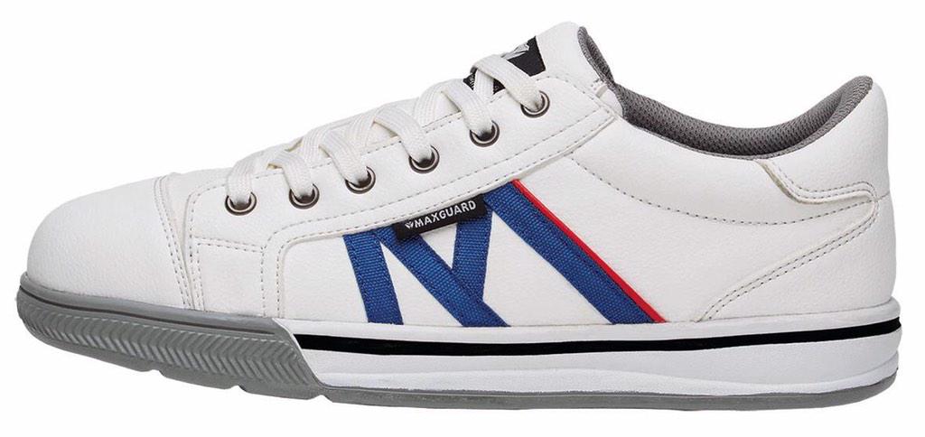 MAXGUARDNL's tweet photo. Ze zijn er! De nieuwe S3 Safety Sneakers van #MAXGUARD. Een absolute hit. Kwaliteit, fashion en zeer scherpe geprijsd http://t.co/gMxAo5zGwI