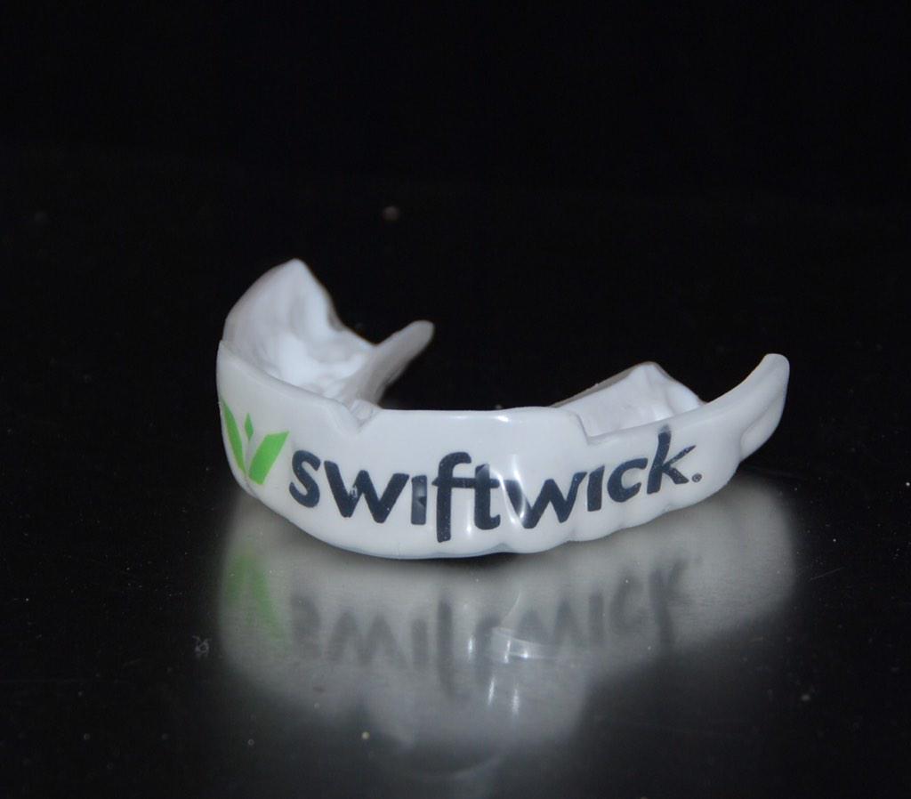 iMouthguards's tweet photo. Need a mouthguard come to us!  Need high performance socks?  Go to our friends @swiftwick ! http://t.co/lt35NcDPAa