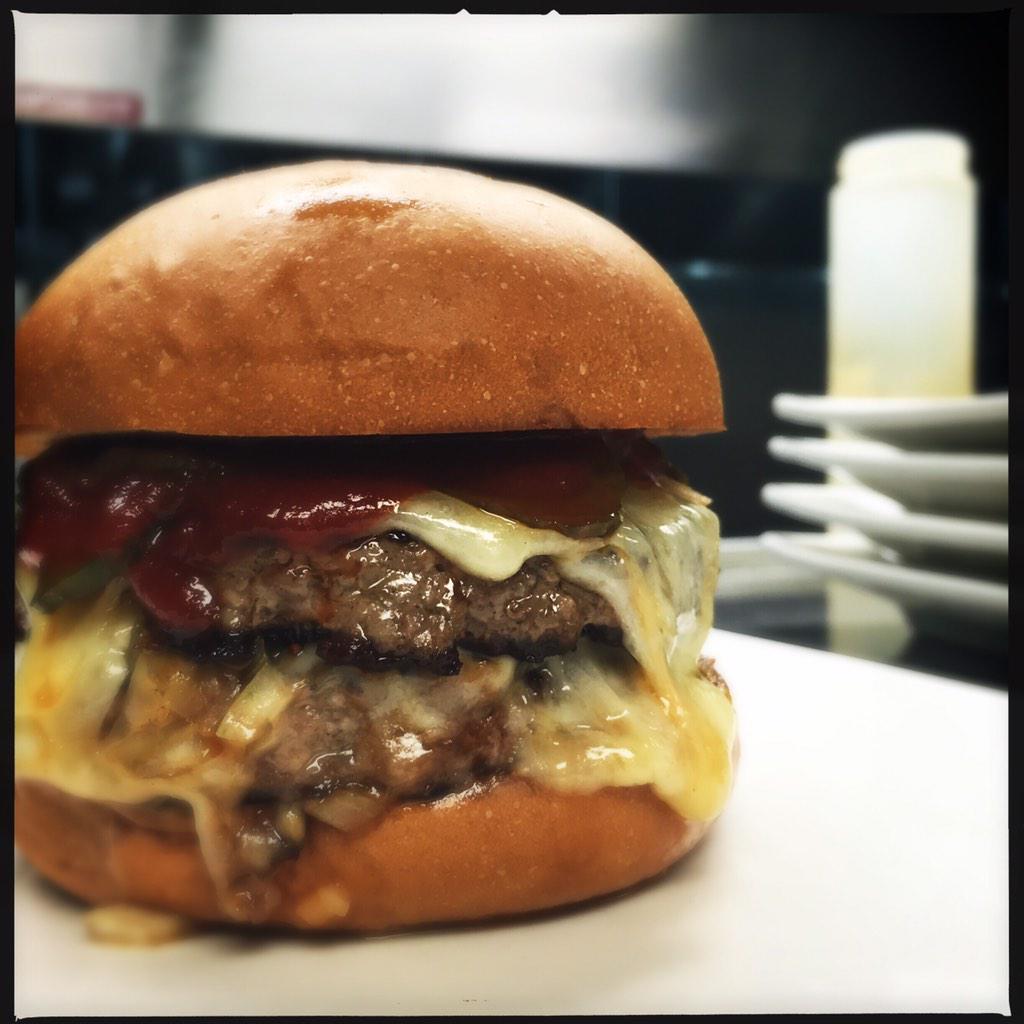 umamiburger's tweet photo. Yeah this is getting cooked up for lunch. What are you having? #umamitbb http://t.co/piFivai4yh