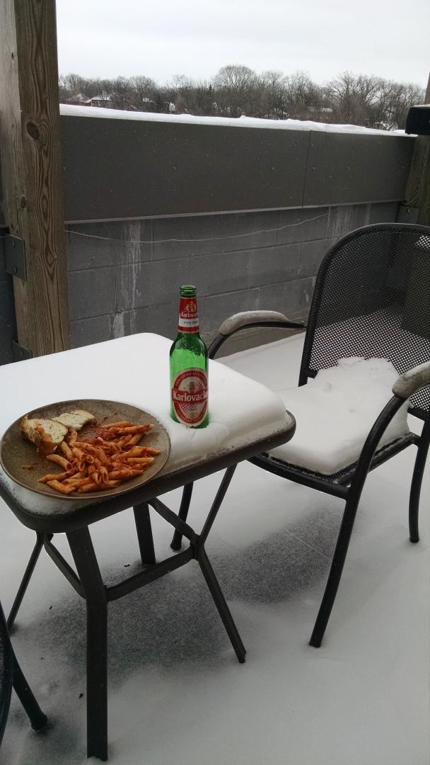 KickBend's tweet image. Vrući ručak na hladnoj terasi! (i.e. Hot lunch on a cold terrace!) @karlo_vacko #KickBend #Spin #SubZeroTemperatures