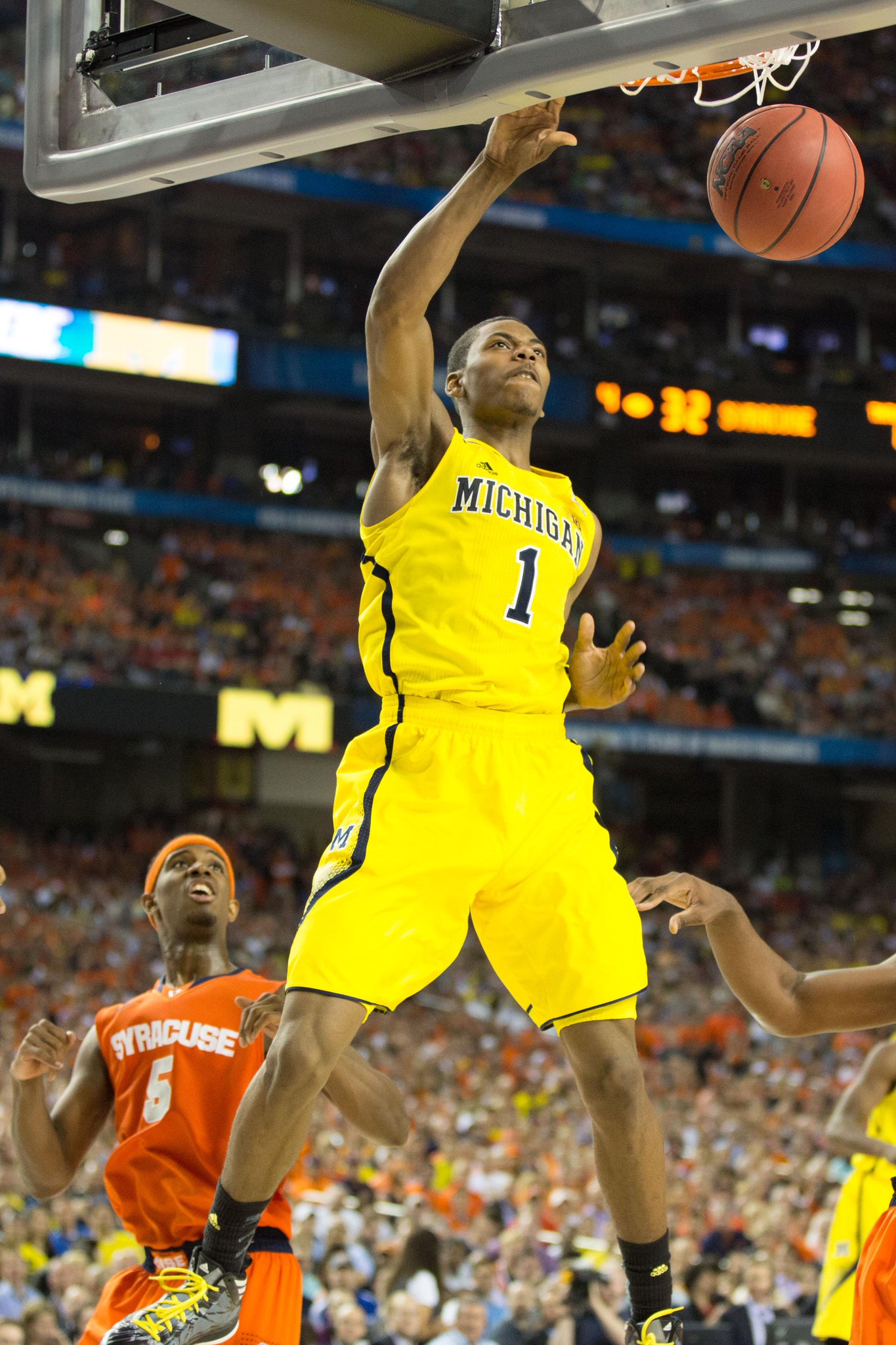 \" Happy Birthday to Glenn Robinson III, who turns 21 today 