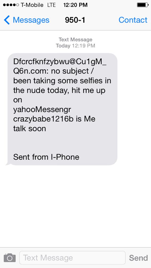 valeriee2123's tweet photo. I think TMoblie is trying to seduce me.. It's the second text I get 😳👐😂 http://t.co/xkRbMOxrT9