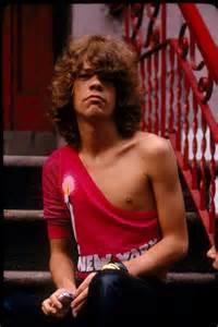 David Johansen.Wow ! Happy birthday . I hope you\re walkin just like you\re ten feet tall. 