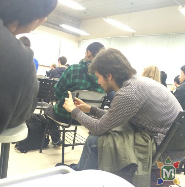 Feliz dia do: Vou tirar uma foto discretamente do cofrinho da amiga
#DiaDoFotografo