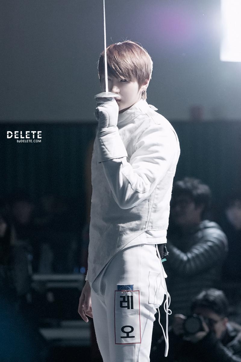 by_DELETE's tweet photo. 141207 출발드림팀 #빅스 #VIXX #정택운 #레오 #Leo

운아~♥ ㅇㅅㅇ♥♥
http://t.co/X9veKSwlLz
http://t.co/cuxWsQrO1A
http://t.co/KUTzFjoMFp http://t.co/eqjUJsPBpo