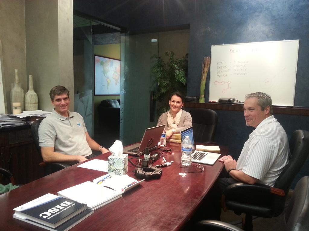 amylulane's tweet photo. Happy that @TTISI_BR is here @TTI_SI for #TTISICon . @RickWBowers @VBoett http://t.co/8fWN8Y4YzD