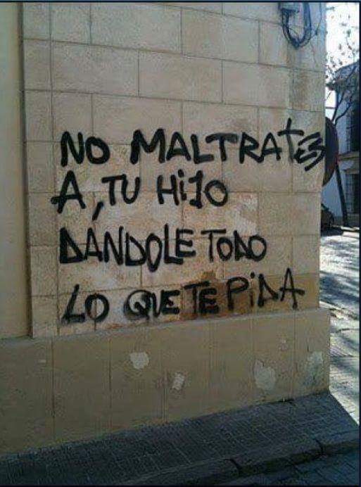 tamarareinventa's tweet photo. Mejor que llore hoy por decirle no que,  llores tu mañana por no habérselo enseñado http://t.co/qvRYA4AW1e