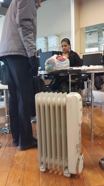 CapriCol14's tweet image. It may be cold outside, but in #RAPIDREALTY the heat is on #RAPIDREALTYSUNNYSIDE