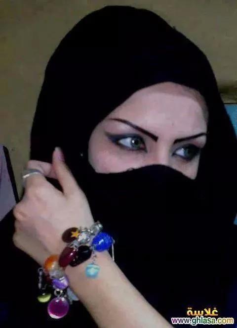 اهلاً بِسَيِّدَةِ ....تُغَارُ مِنْهَا اللُّغَةُ وَالْحُروفُ وَالْمُفْرَدَاتِ