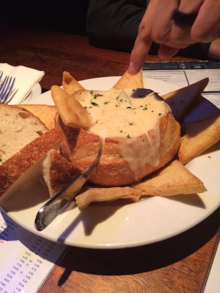 TheCaLiDee's tweet photo. Birthday Dinner at @Slaters5050 starting off w the #VampireDip http://t.co/8j6vykfKum