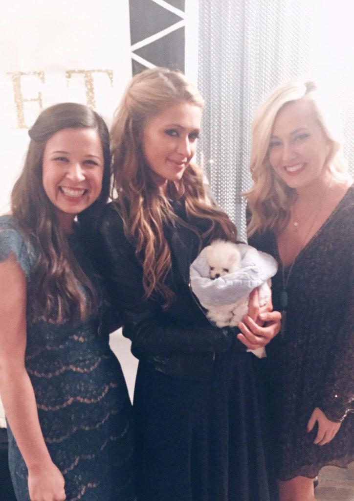 scarletgoldshop's tweet photo. Adored meeting you, @ParisHilton! You are just as kind as you are beautiful! ❤️ Hope you love your case &amp; prints! http://t.co/a4cQnWcNMP