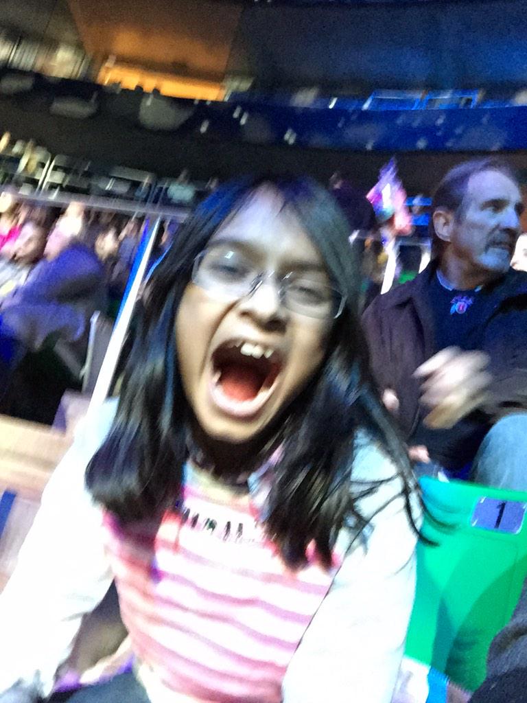jahmed's tweet photo. @dinoslive #DinosLiveSLC http://t.co/uuCSwhqctM