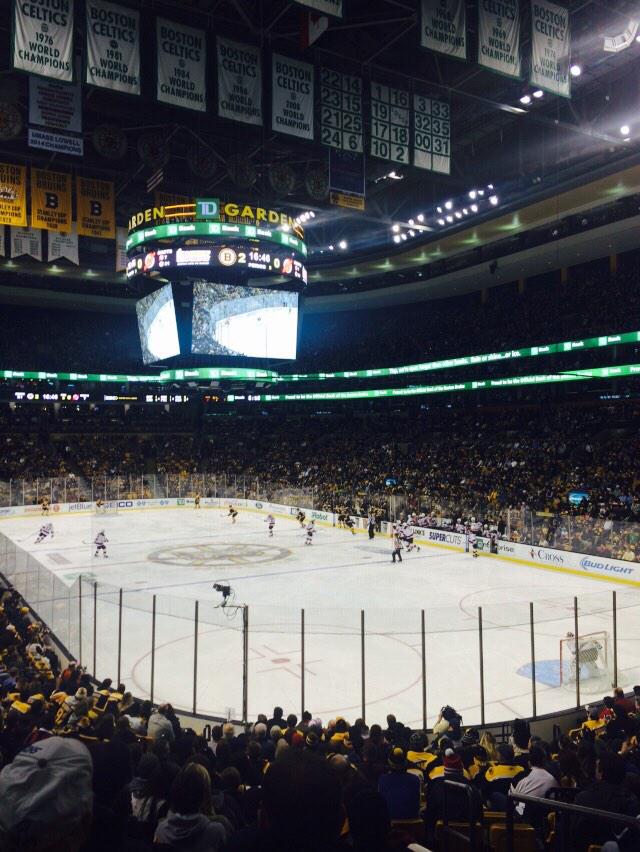 karinakeenan's tweet photo. Reunited once again 🐻💛 #NHLBruins @kateylats21 http://t.co/x717Z3fjzE