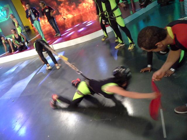 TCdeportesEC's tweet photo. Sigue sorprendiendo @julissac7tc y le vuelve a ganar a @DinaCalle7tc, ahora en fuerzas opuestas.
#TuiteoPorCalle7 http://t.co/HlsvULn2ng