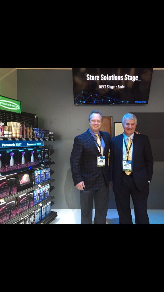 kathryngoetzke's tweet image. Nice work @panasonic #powershelf at #CES2015 . Getting @Walmart back to just in time inventory. Sam would be proud!