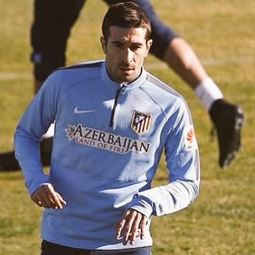 FootbolStories's tweet photo. Ya entrena Cani con el @Atleti, al que ha llegado cedido del @VillarrealCF hasta final de temporada. http://t.co/gFF0jqnh3H