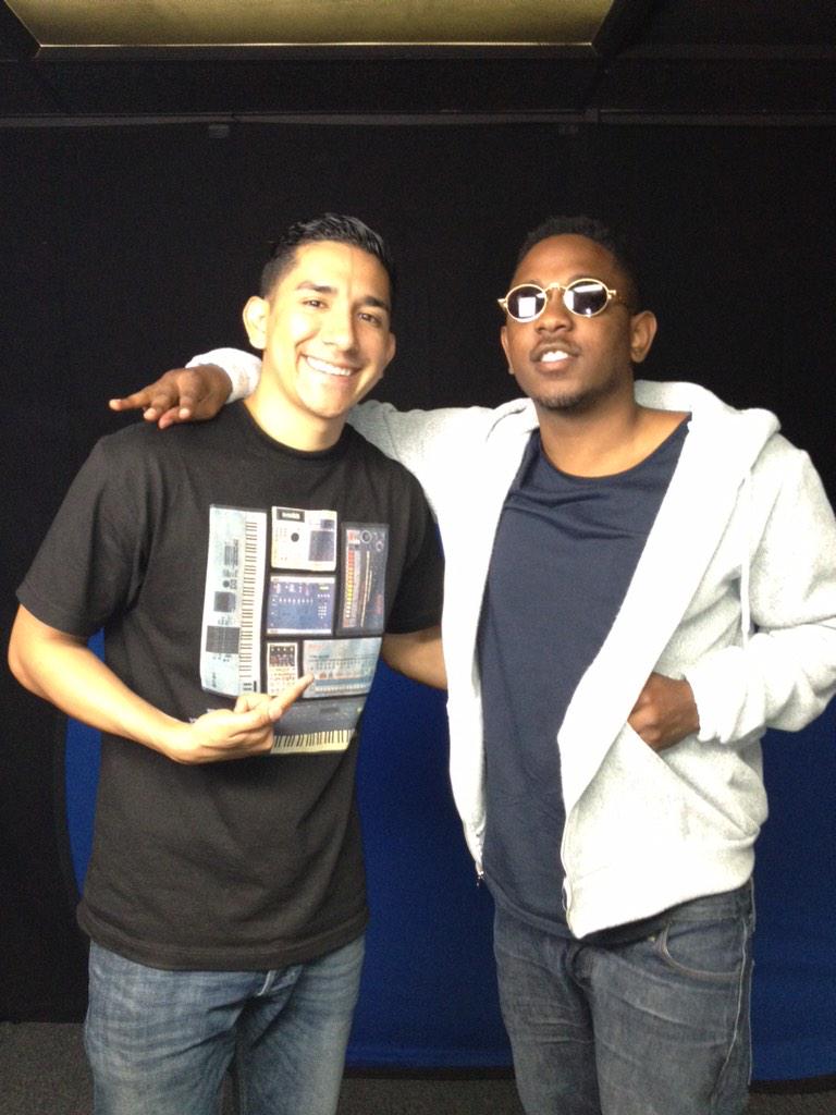 DJSOLO_805's tweet photo. #tbt with @kendricklamar http://t.co/uYMfU7rb6p