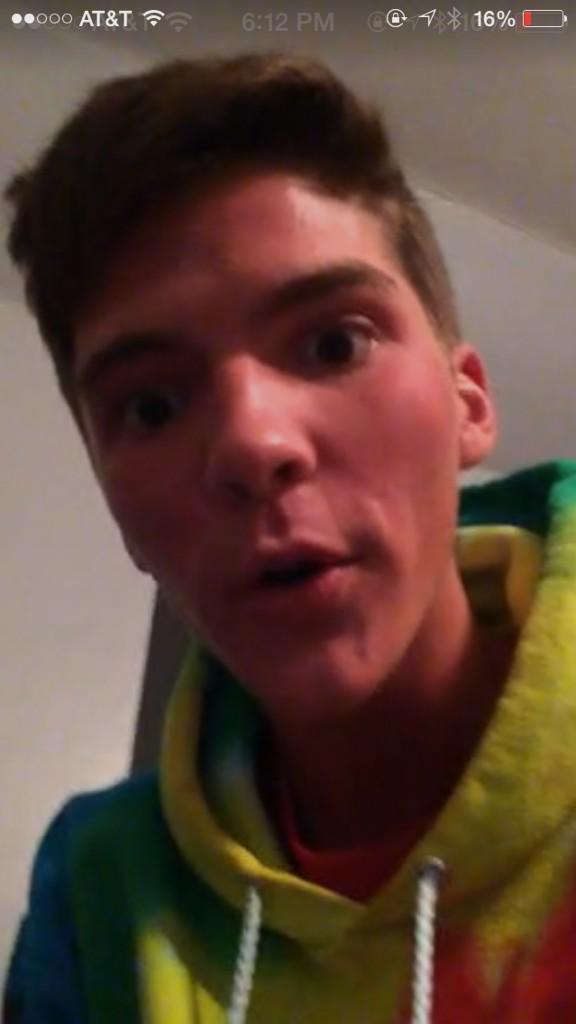 kilLa_kelC's tweet photo. When you tell ur side nigga u pregnant but then tell him it's not his @AD_schn lmao 😂 http://t.co/IxrHNPXTPO