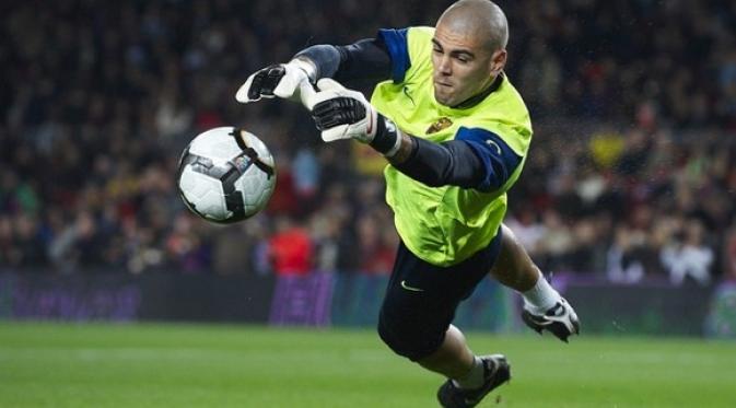 Victor Valdes: Tak Masalah Jadi Pemain Cadangan MU bit.ly/1FweDm1