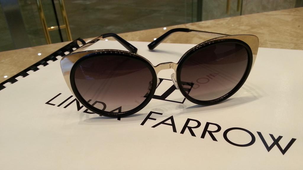 Linda Farrow Gallery tweet media