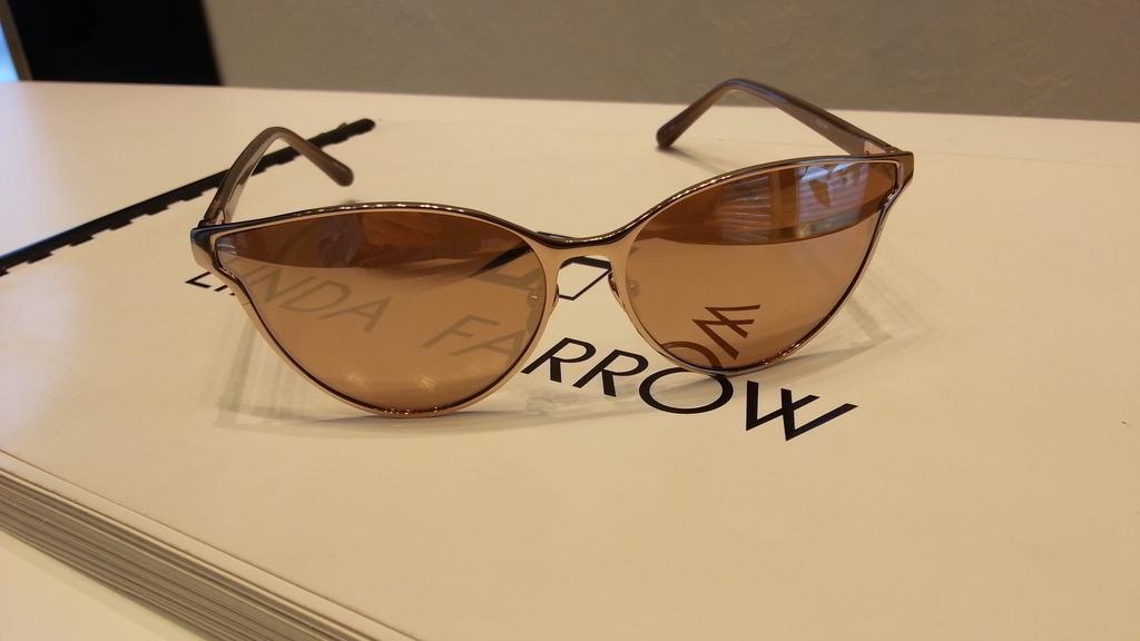 Linda Farrow Gallery tweet media