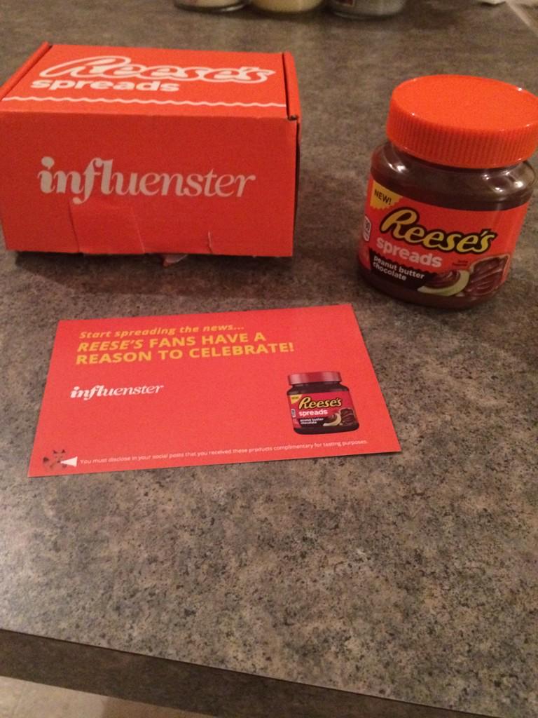 Amwysoc's tweet photo. #ReesesSpread is incredible. Free to try from @InfluensterVox #contest http://t.co/47qLqgGPnG