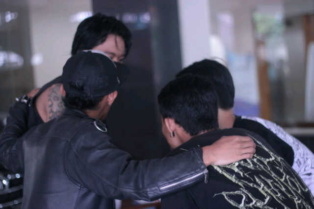 5-3-2-B wkwkwkwkw "<a href="/unyenggrind/">unyengrind</a>: Bikin formasi . Bahahaha :D <a href="/Grind_hell/">BABILONIA (official)</a> "