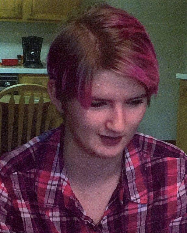 PBCountySheriff's tweet photo. #Update Meghan Mabe was last seen wearing a tie-die shirt, blue jeans pants rather than a navy shirt #FindMeghan http://t.co/uhr2PWUnje