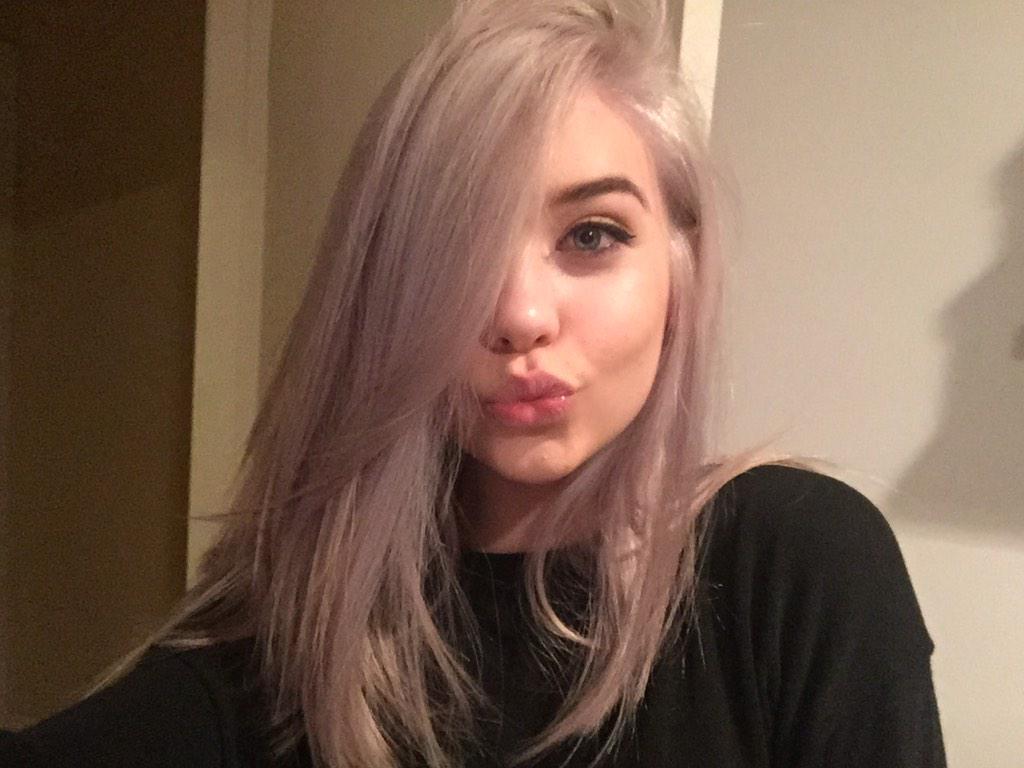 MakeupbyMandy24's tweet photo. ta daaaaa 💇 http://t.co/VdihZewdVU