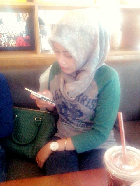 RetnaDewi5's tweet photo. http://t.co/qQMUOXnQog http://t.co/1d4Aq17kgr