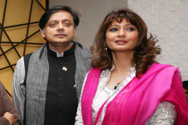 joshisonali010's tweet photo. #clubrummy
ShashiTharoor क्या सुनंदा-थरूर के बीच सबकुछ खत्म हो चुका था? http://t.co/NSDJOTjYnq http://t.co/IGUwPgXCkG