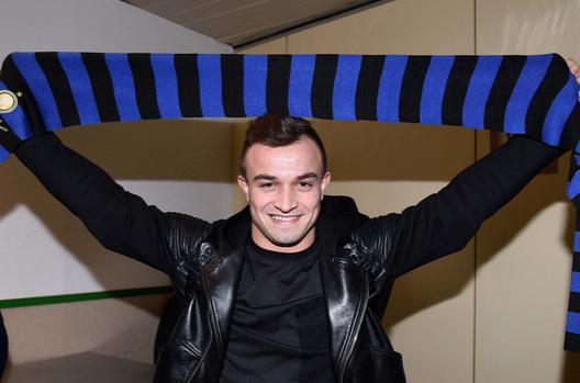 MarioGoetze10's tweet photo. [News] Xherdan Shaqiri resmi bergabung dengan Inter Milan dengan status pinjaman. http://t.co/HcHgVyQWUc