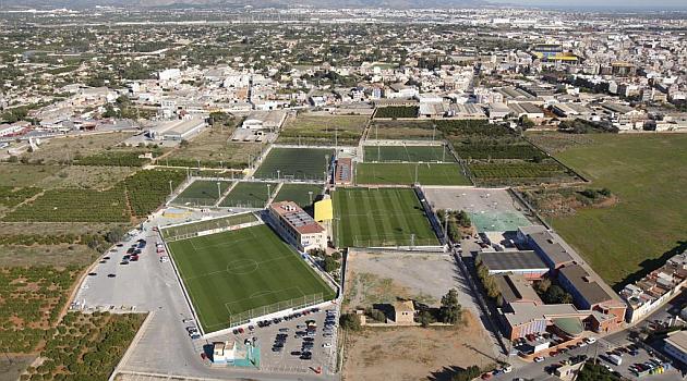 marca's tweet photo. Así será la ciudad del fútbol del Villarreal. Te cuenta los detalles @VictorFranch http://t.co/Z97lCZh7FV http://t.co/EpJT9rehro
