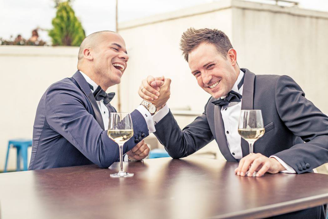 En #NdE celebramos los 10 años de bodas #LGTB con un reportaje muy especial. ¡Corre al quiosco! Foto: <a href="/fotoalpunto/">efm</a>