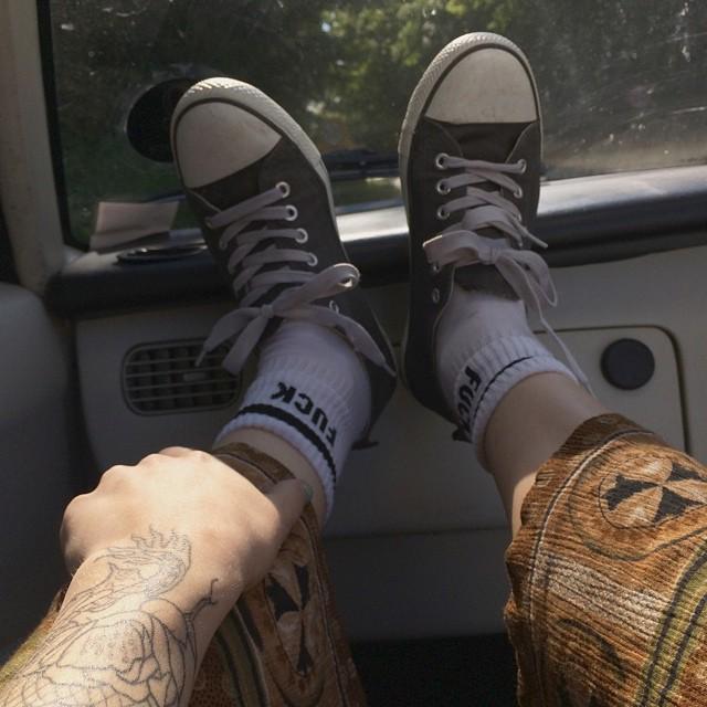 I feel like shit, the new year sucks. someone will feed me some candy?