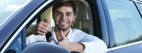 Quale_it's tweet image. Save as you drive, #app di #ZurichConnect e @VodafoneIT che migliora i comportamenti di guida goo.gl/Ve6tim